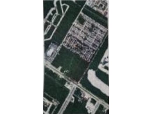 Grond in Playa del Carmen, Solidaridad