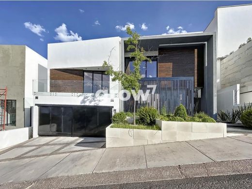 Luxury home in Chihuahua