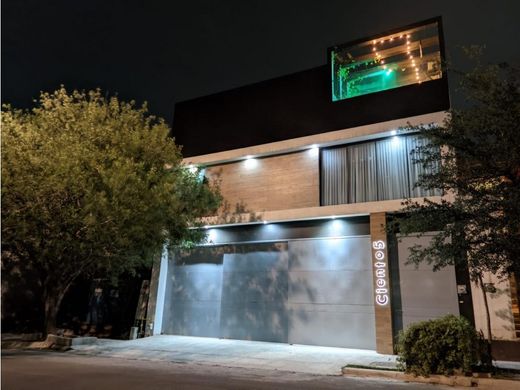 Casa de luxo - Monterrei, Monterrey