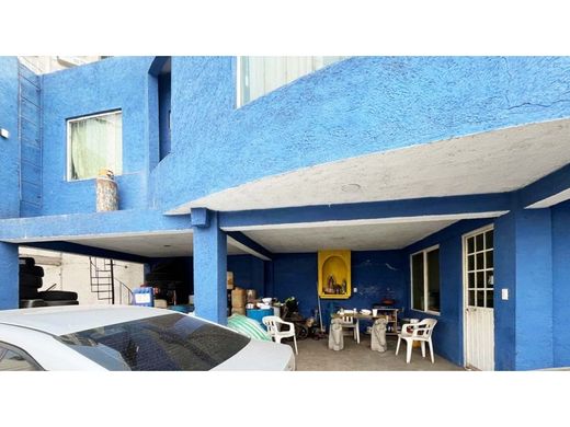 Terreno a Delegación Cuajimalpa de Morelos, Cuajimalpa de Morelos