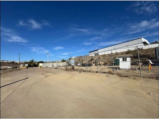 Grond in Tijuana, Estado de Baja California