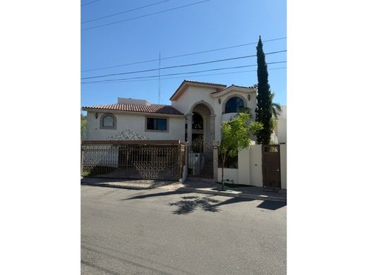 Maison de luxe à Hermosillo, Sonora