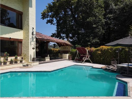 Luxury home in Valle de Bravo, Estado de México