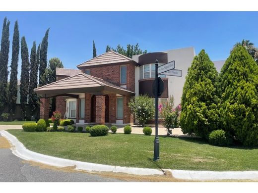 ‏בתי יוקרה ב  Saltillo, Estado de Coahuila de Zaragoza