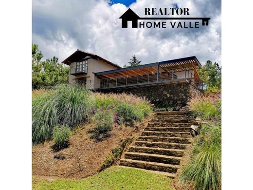 Cortijo o casa de campo en Valle de Bravo, Estado de México