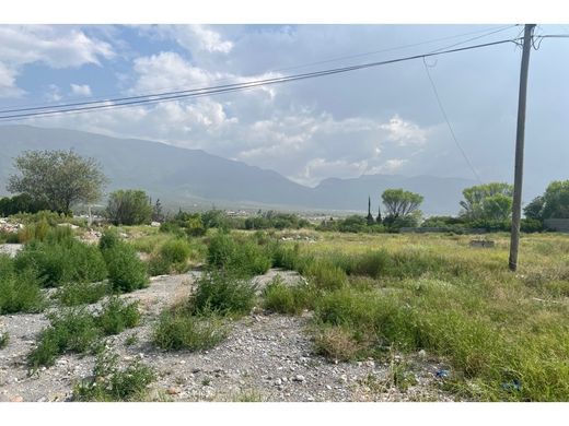 Grond in Arteaga, Coahuila de Zaragoza