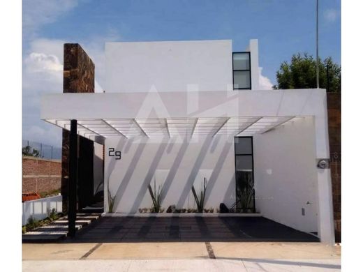 Casa de lujo en Jacona de Plancarte, Estado de México