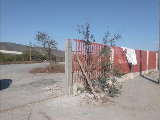 Terreno en García, Estado de Nuevo León