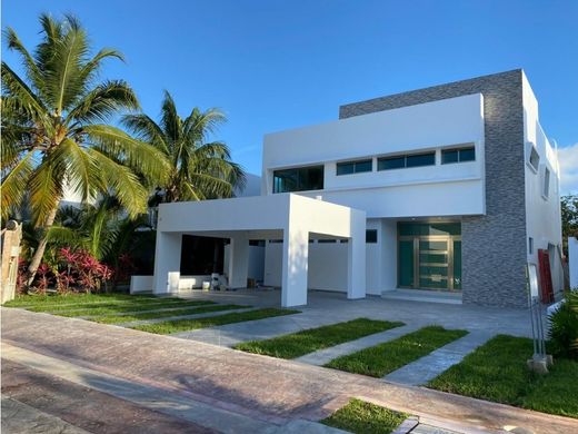 Luxury home in Cancún, Benito Juárez