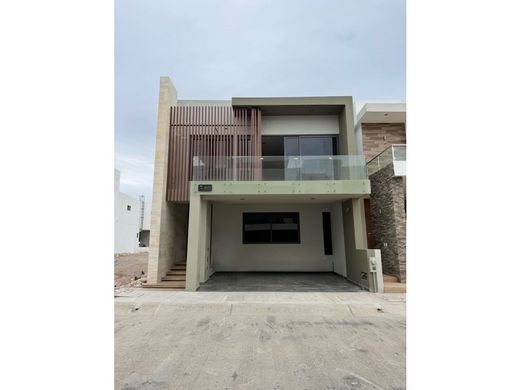 Casa de lujo en Mazatlán, Estado de Sinaloa