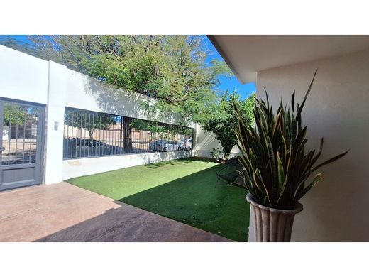Casa de lujo en Hermosillo, Estado de Sonora