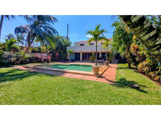 Πολυτελή κατοικία σε Mérida, Estado de Yucatán