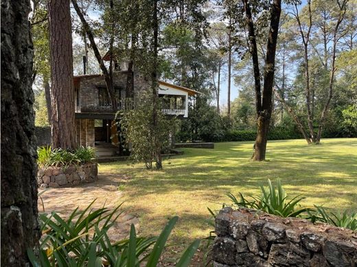 Complesso residenziale a Valle de Bravo, Messico (stato federato)