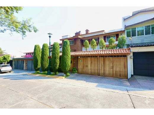 Huixquilucan, メヒコ州の高級住宅