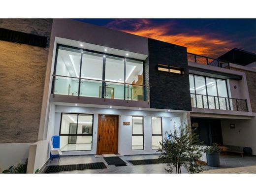 Casa di lusso a Zapopan, Jalisco