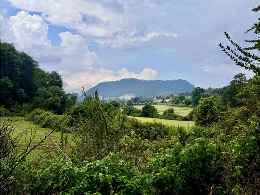 Arsa Valle de Bravo, Estado de México