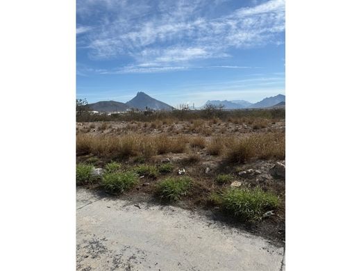 Grond in García, Nuevo León