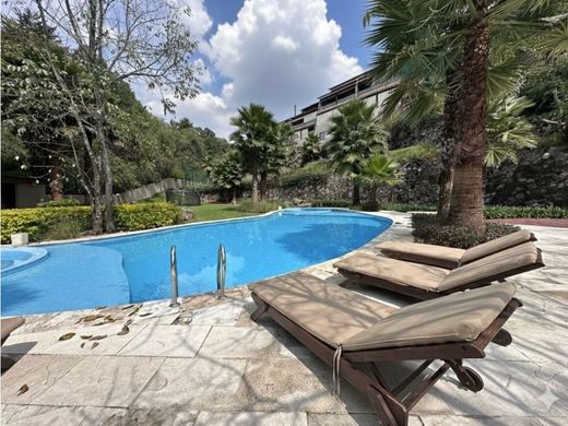 Luxury home in Valle de Bravo, Estado de México