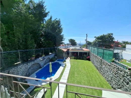 豪宅  Temixco, 莫雷洛斯州