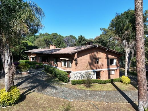 Casa de lujo en Valle de Bravo, Estado de México