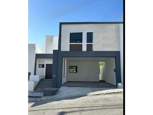 Luxury home in Monterrey, Nuevo León