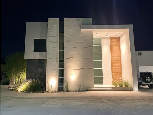 Luxury home for sale in Ciudad Juárez