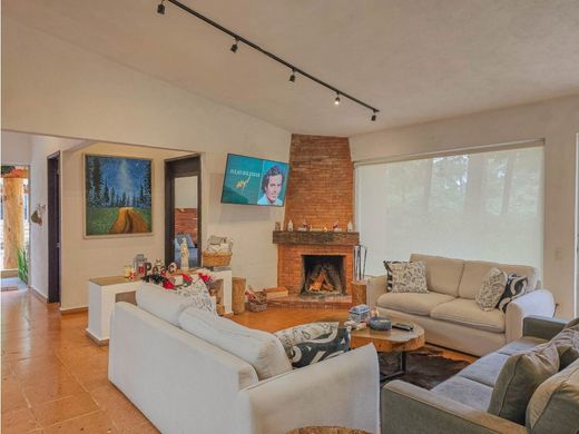 Luxury home in Valle de Bravo, Estado de México