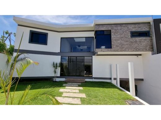 Casa de luxo - Temixco, Morelos