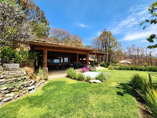 Luxury home in Valle de Bravo, Estado de México