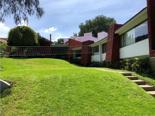 Luxury home in Ciudad López Mateos, Atizapán de Zaragoza