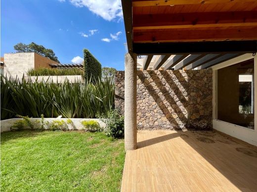 Luxury home in Valle de Bravo, Estado de México