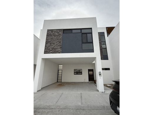 Luxury home in Santiago, Nuevo León