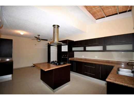 Casa de lujo en Villahermosa, Centro