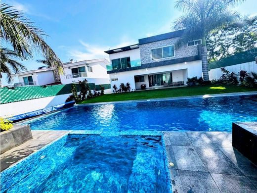 Maison de luxe à Valle de Cuernavaca, Morelos