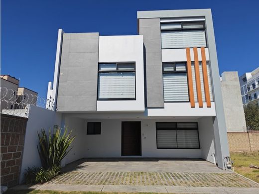 Luxus-Haus in San Andrés Cholula, Puebla