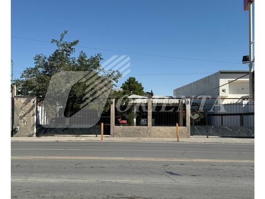 Casa de lujo en Ciudad Juárez, Juárez