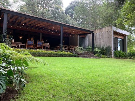 Luksusowy dom w Valle de Bravo, Estado de México