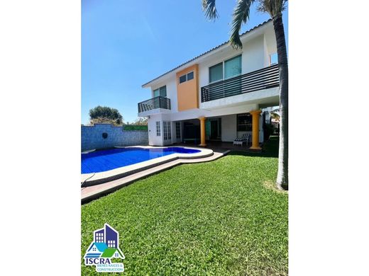 Luxury home in Atlatlahucan, Morelos