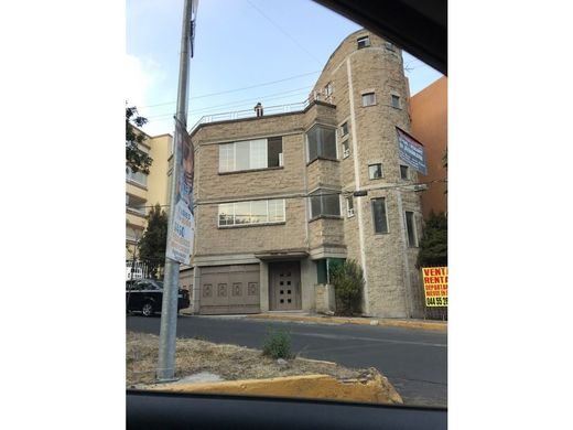 Residential complexes in Ciudad López Mateos, Atizapán de Zaragoza