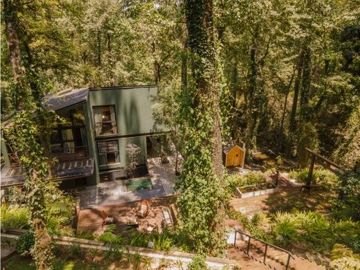 Luxus-Haus in Valle de Bravo, México (Bundesstaat)