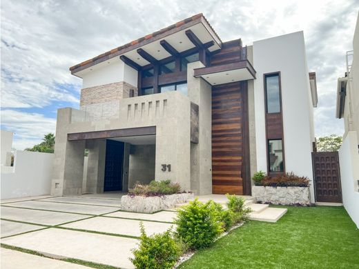 Luxe woning in Hermosillo, Sonora