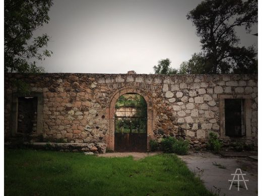 Grond in San Miguel de Allende, Guanajuato