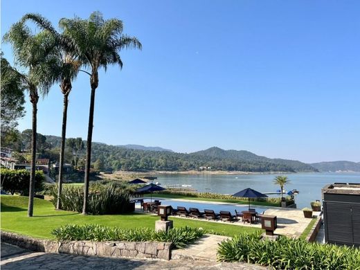 Жилой комплекс, Валье-де-Браво, Valle de Bravo