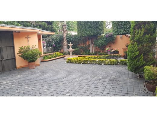 Ciudad López Mateos, Atizapán de Zaragozaの高級住宅