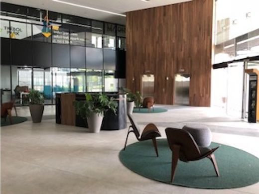 Ufficio a San Pedro, China