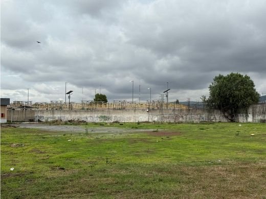 ‏קרקע ב  Ecatepec de Morelos, Estado de México