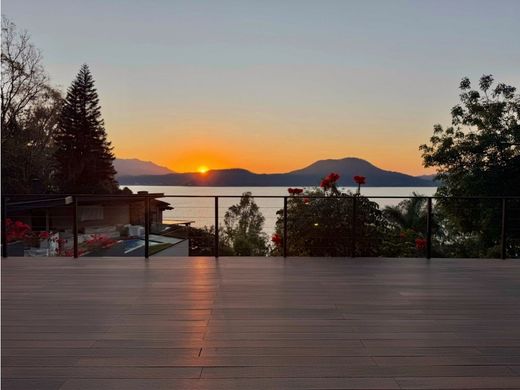 ‏בניין ב  Valle de Bravo, Estado de México