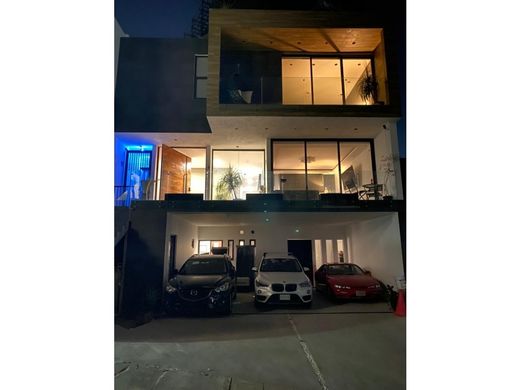 호화 저택 / Huixquilucan, Estado de México