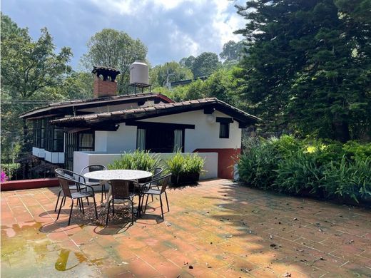 Luxury home in Valle de Bravo, Estado de México