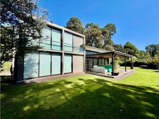 Элитный дом, Валье-де-Браво, Valle de Bravo